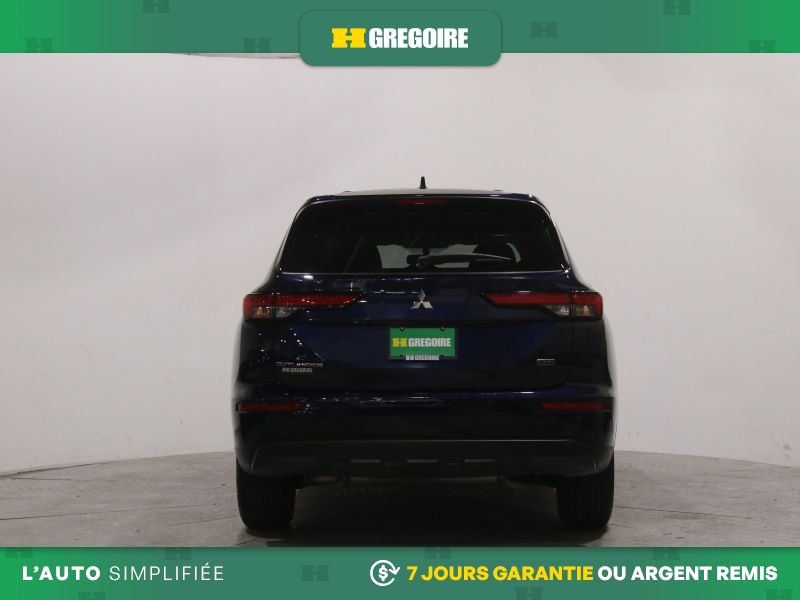 2022 Mitsubishi Outlander Blue Laval - photo #8