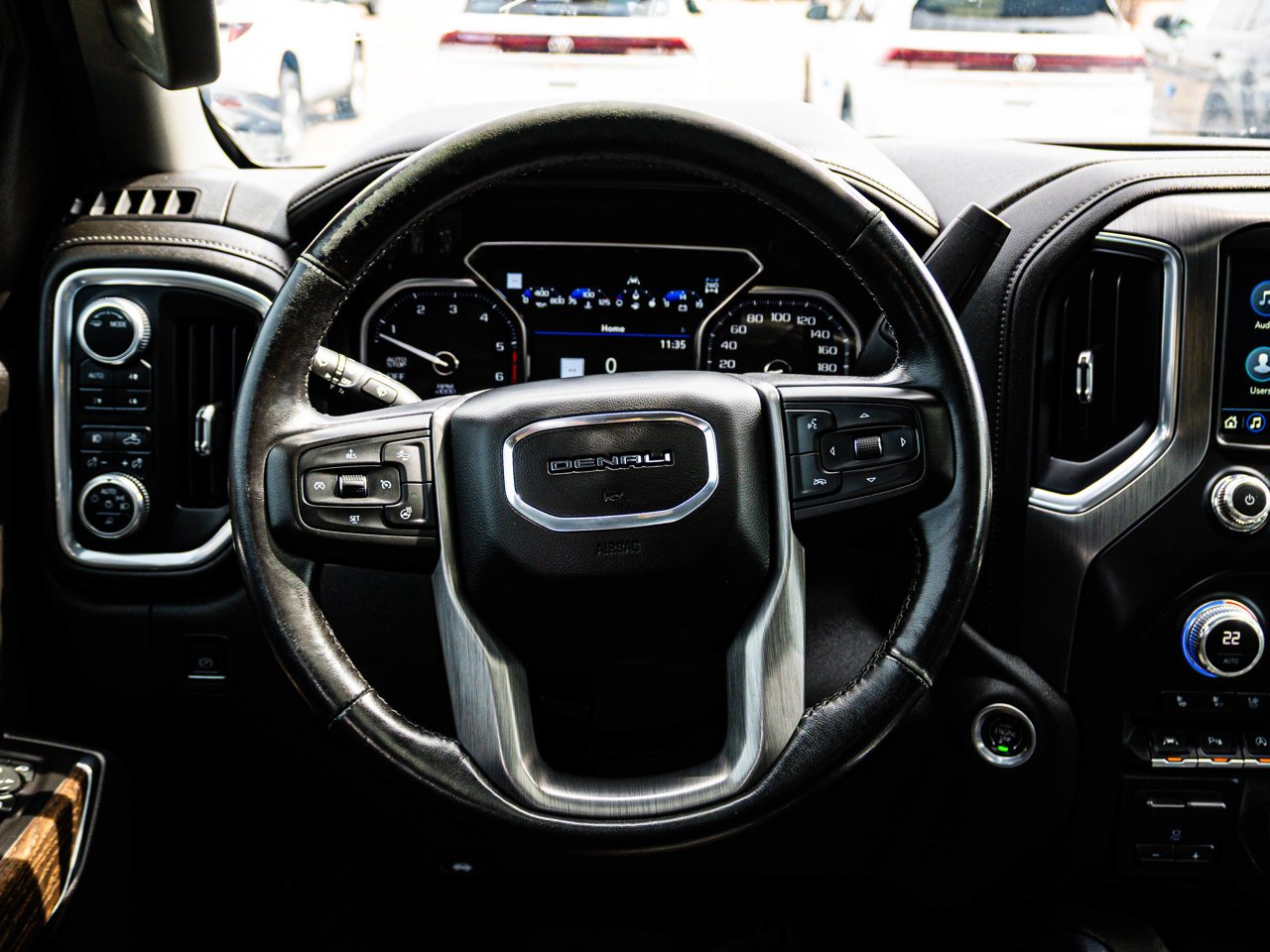 2021 GMC Sierra 1500 4WD Crew Cab 147 Denali White Sherwood Park - photo #36
