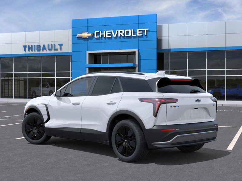 2026 CHEVROLET Blazer EV Traction intégrale, 4 portes LT Summit White Sherbrooke - photo #2