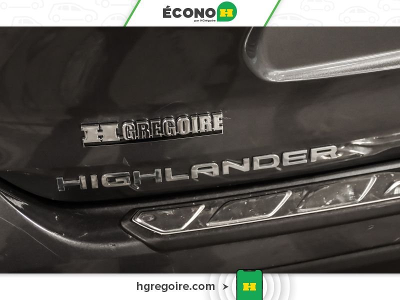 2022 Toyota Highlander Grey Laval - photo #11