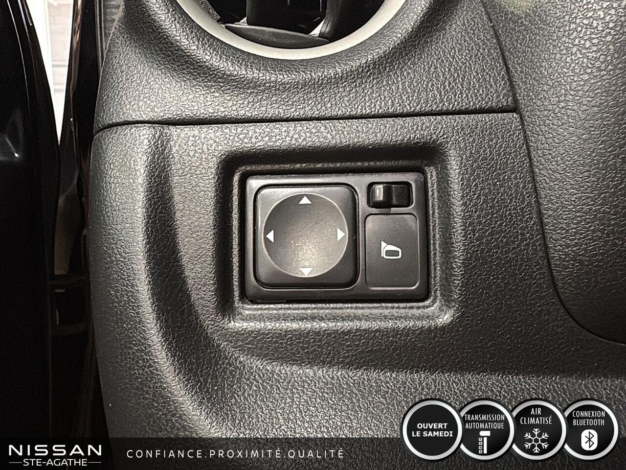 2017 Nissan Micra SV à hayon 4 portes BA Black Saint-Jérôme - photo #13