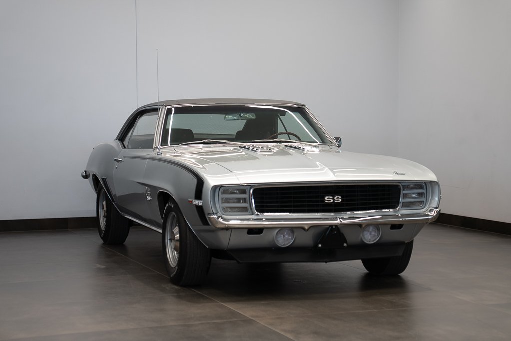 1969 Chevrolet Camaro Silver Montreal - photo #2