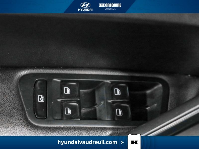 Volkswagen Golf 2015 Bleu Laval - photo #16