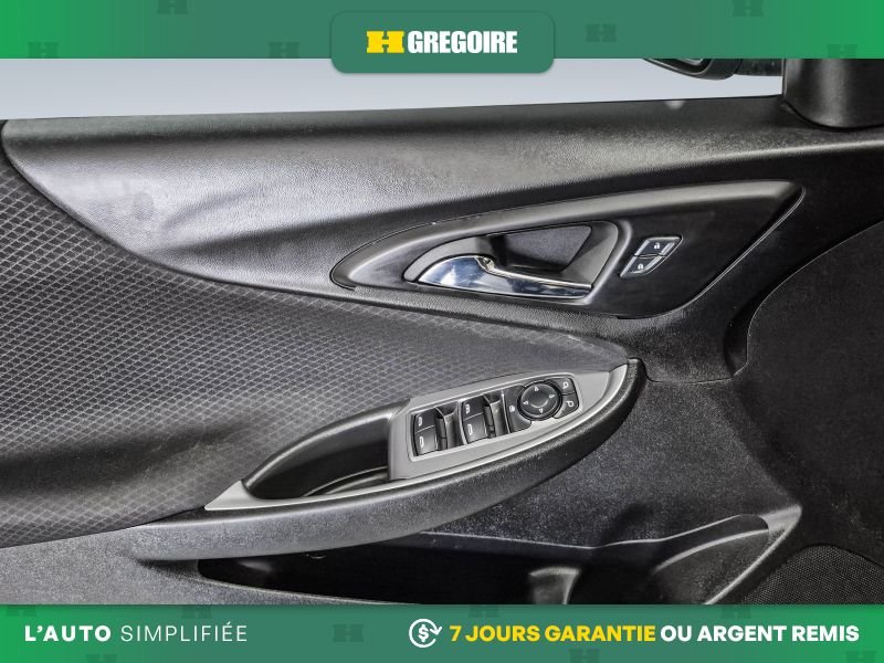 Chevrolet Malibu 2024 Noir Saint-Eustache - photo #13