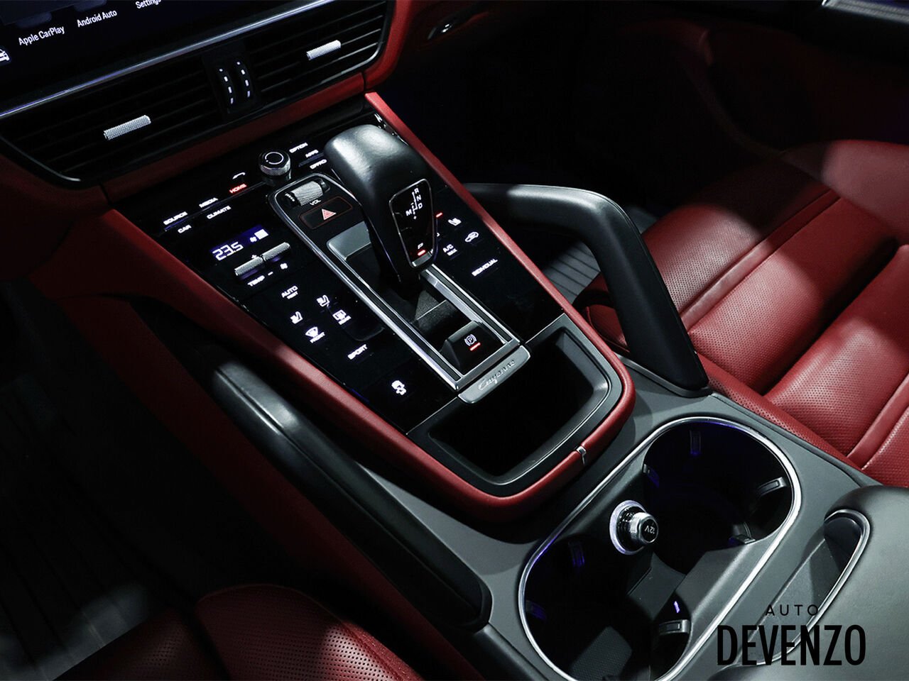 2022 Porsche Cayenne Grey Saint-Eustache - photo #20