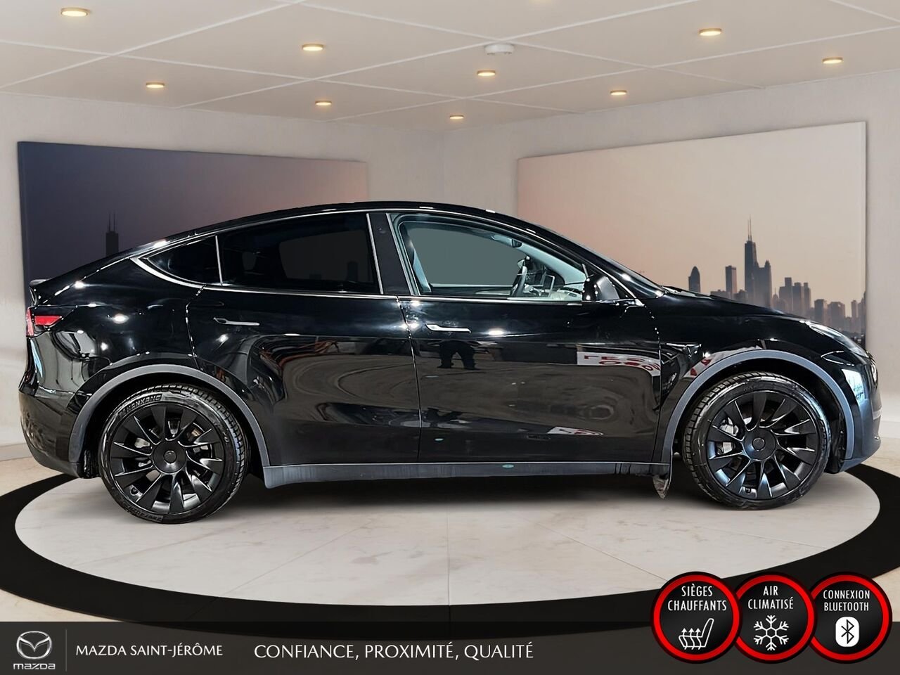 2023 Tesla Model Y MOON ROOF | LEATHER | Black Saint-Jérôme - photo #4