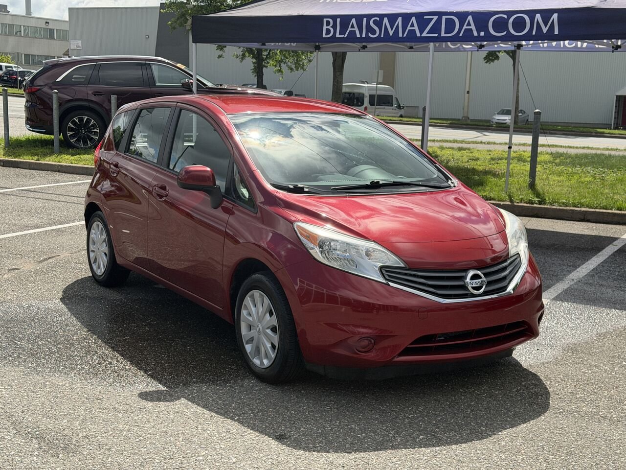 2014 Nissan Versa Note Red Ste-Marie - photo #1