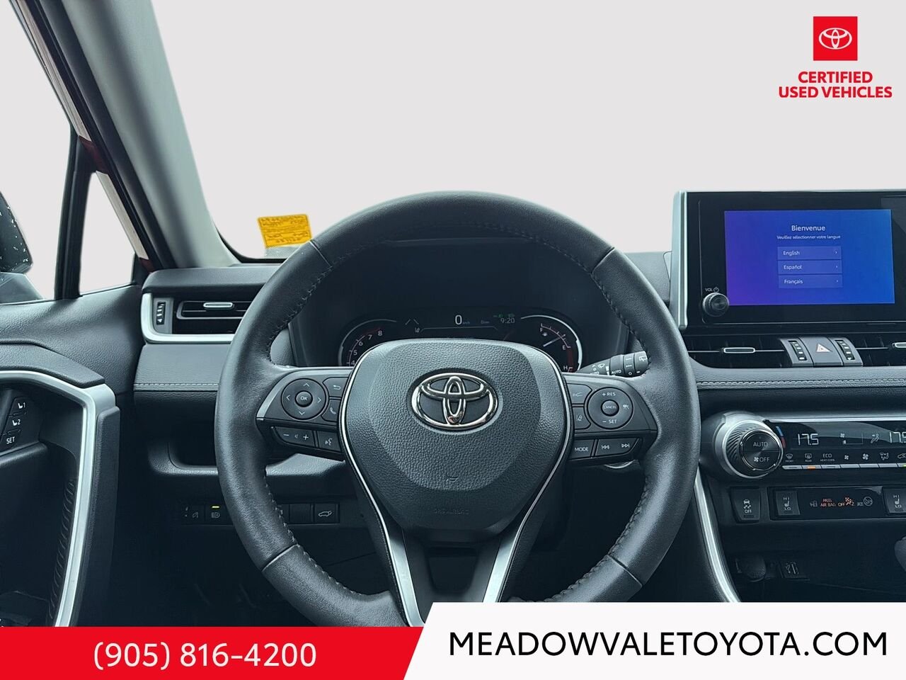2023 Toyota RAV4 One Owner, Clean Car Fax, Power Sunroof, Power Trunk, Power Seat, Softex Leather Seating Red Mississauga - photo #11