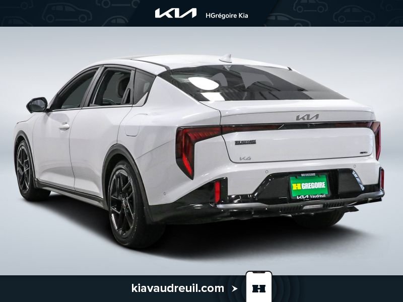 2025 Kia K4 2025 White