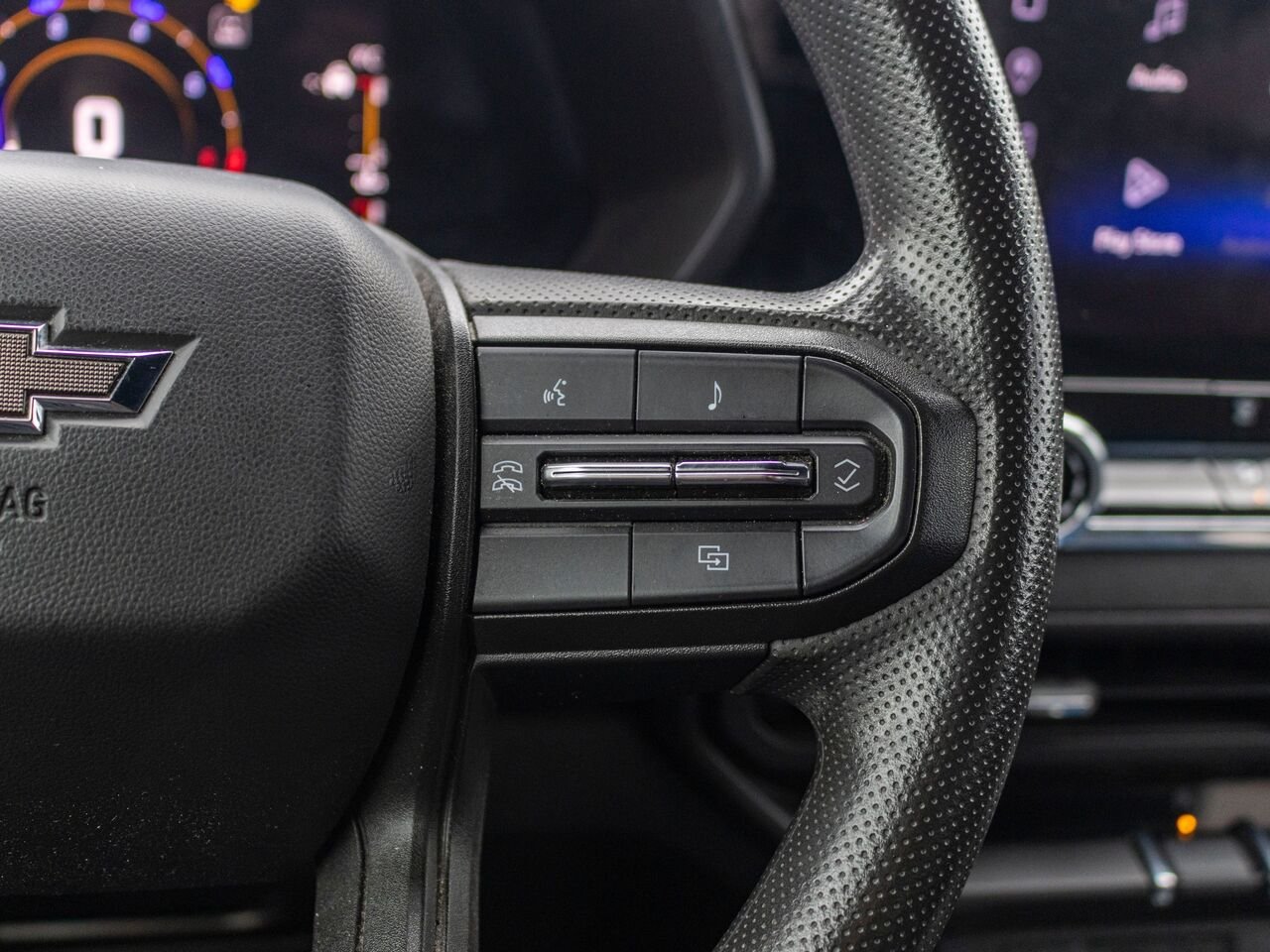 Chevrolet Colorado Trail Boss cabine multiplace 4RM 2023 Bleu Châteauguay - photo #12