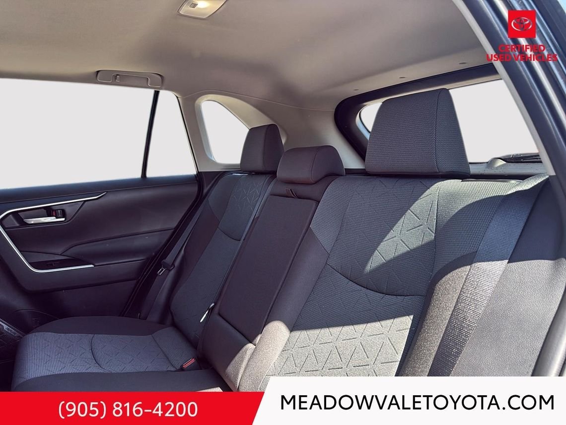 2025 Toyota RAV4 Sunroof, Power Drivers Seat, Heated Front Seats and Steering Wheel, Power Trunk, 17" Alloy's Midnight Black Metallic Mississauga - photo #10