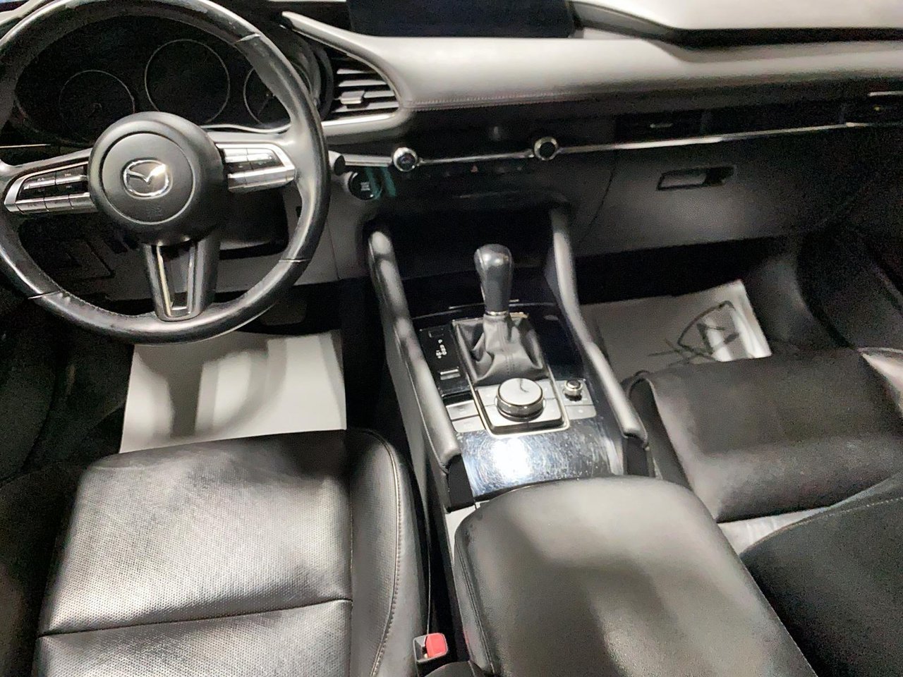2019 Mazda Mazda3 VIN JM1BPBDM0K1121945 Red Baie-Comeau - photo #7