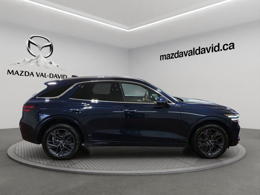 Genesis GV70 2.5T Advanced Plus TI, toit ouvrant panoramique, navigation, sièges fonction mémoire, volant 2022 Bleu