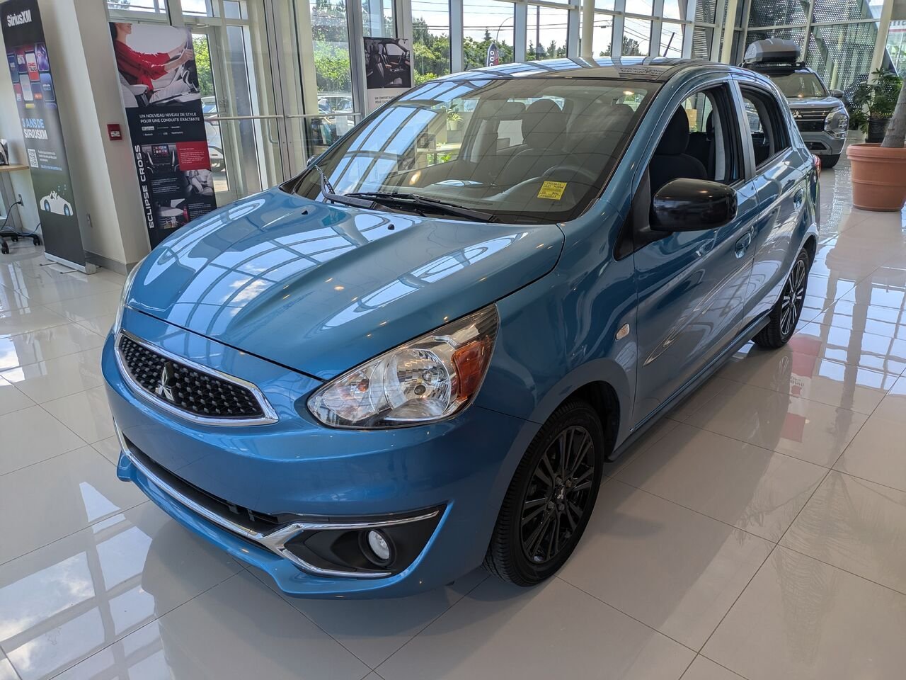 Mitsubishi Mirage 2019 Bleu Gatineau - photo #1