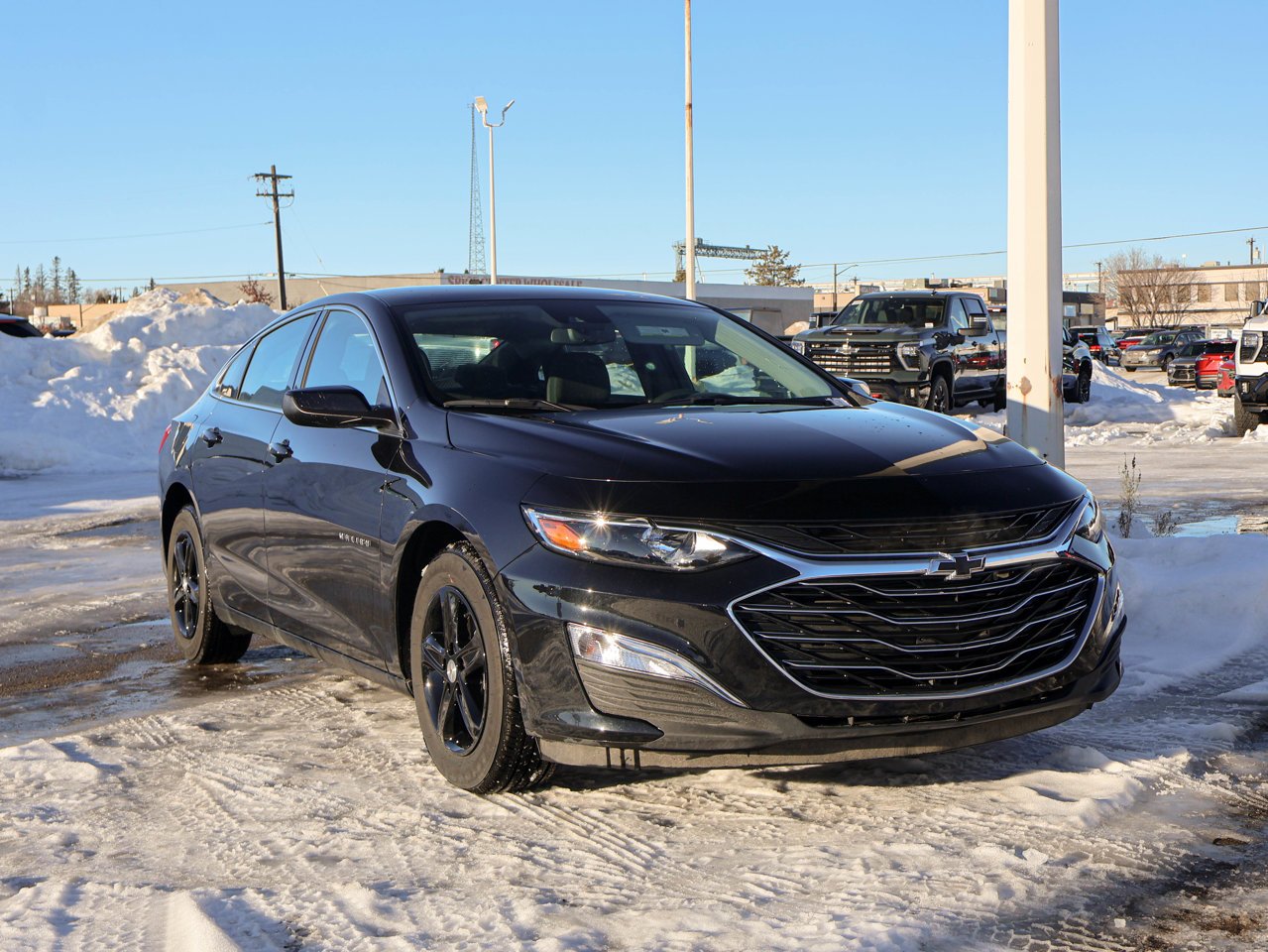 2024 Chevrolet Malibu 4dr Sdn LS Black Sherwood Park - photo #2
