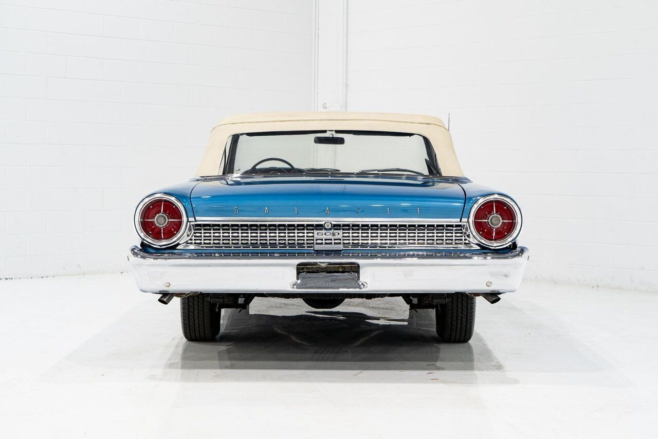 Ford Galaxie 500 *PRIX EN USD* 406 Cu In TriPower 4-Speed Convertible 1963 Bleu Montréal - photo #33