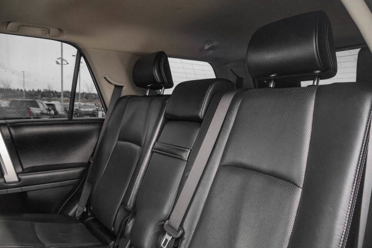 2014 Toyota 4Runner 4WD 4dr V6 SR5 Grey Sherwood Park - photo #31