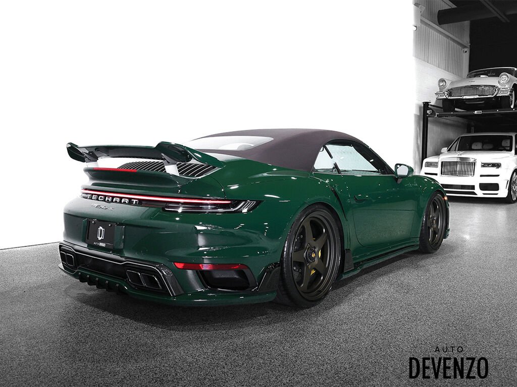 2022 Porsche 911 Green Saint-Eustache - photo #5