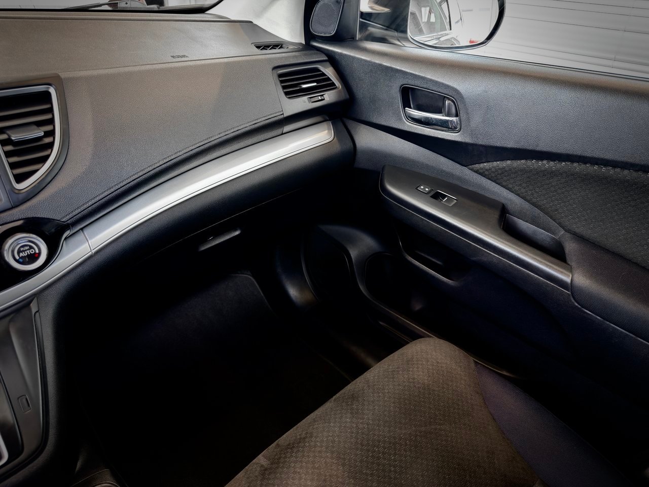 2016 Honda CR-V Black Notre-Dame-des-Prairies - photo #19