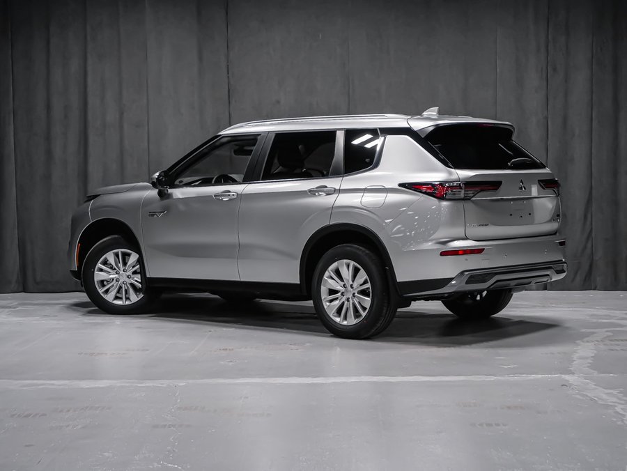 Mitsubishi Outlander PHEV SE 2026 Gris graphite métallisé