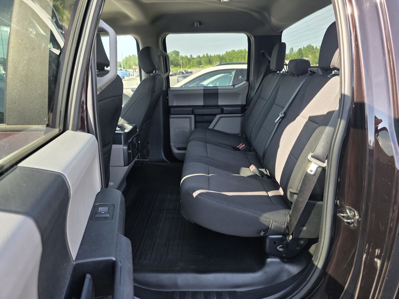 2020 Ford F-150 XL cabine SuperCrew 4RM caisse de 5,5 pi Brown Rouyn-Noranda - photo #19