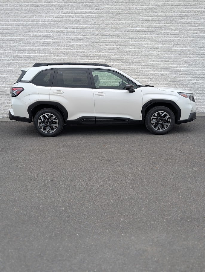 2026 SUBARU Forester TOURING Crystal White Pearl Saint-Hyacinthe - photo #2