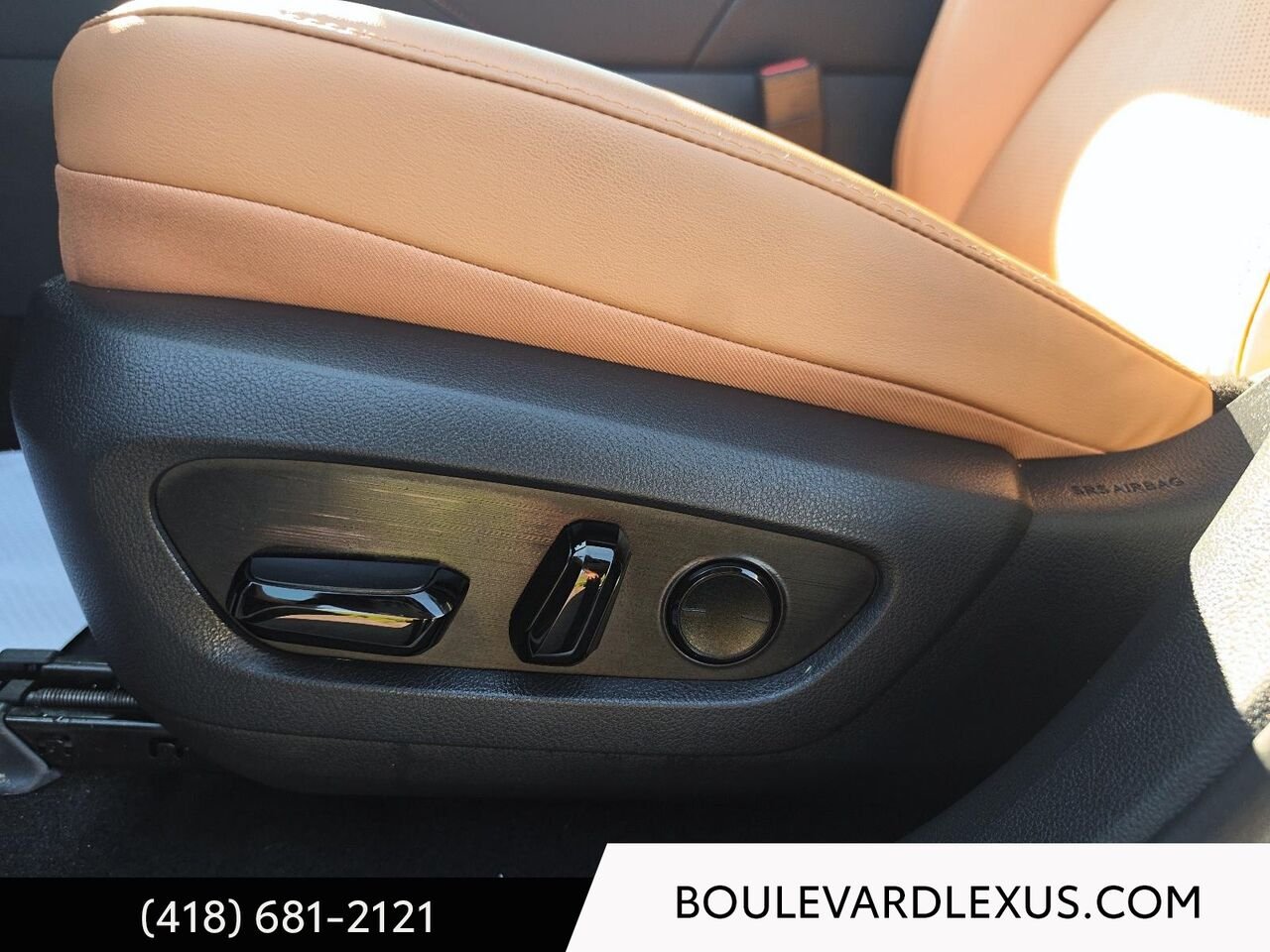 Lexus RX 19932A 2024 Blanc Québec - photo #9