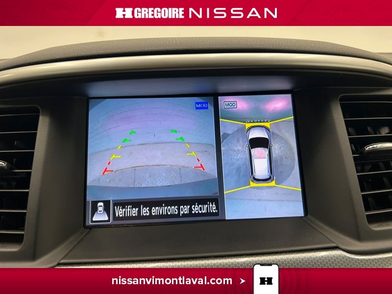 2017 Nissan Pathfinder Grey Laval - photo #23