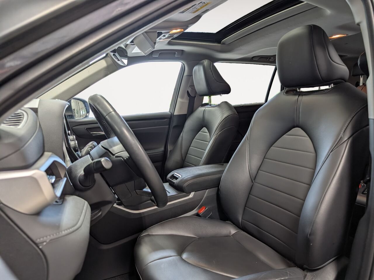 2024 Toyota Highlander 5TDKDRBH1RS553948 Magnetic Grey Metallic Sherbrooke - photo #6