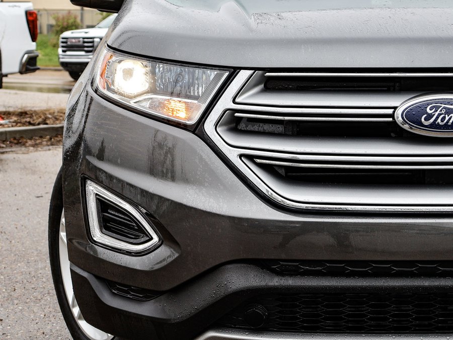 2016 Ford Edge