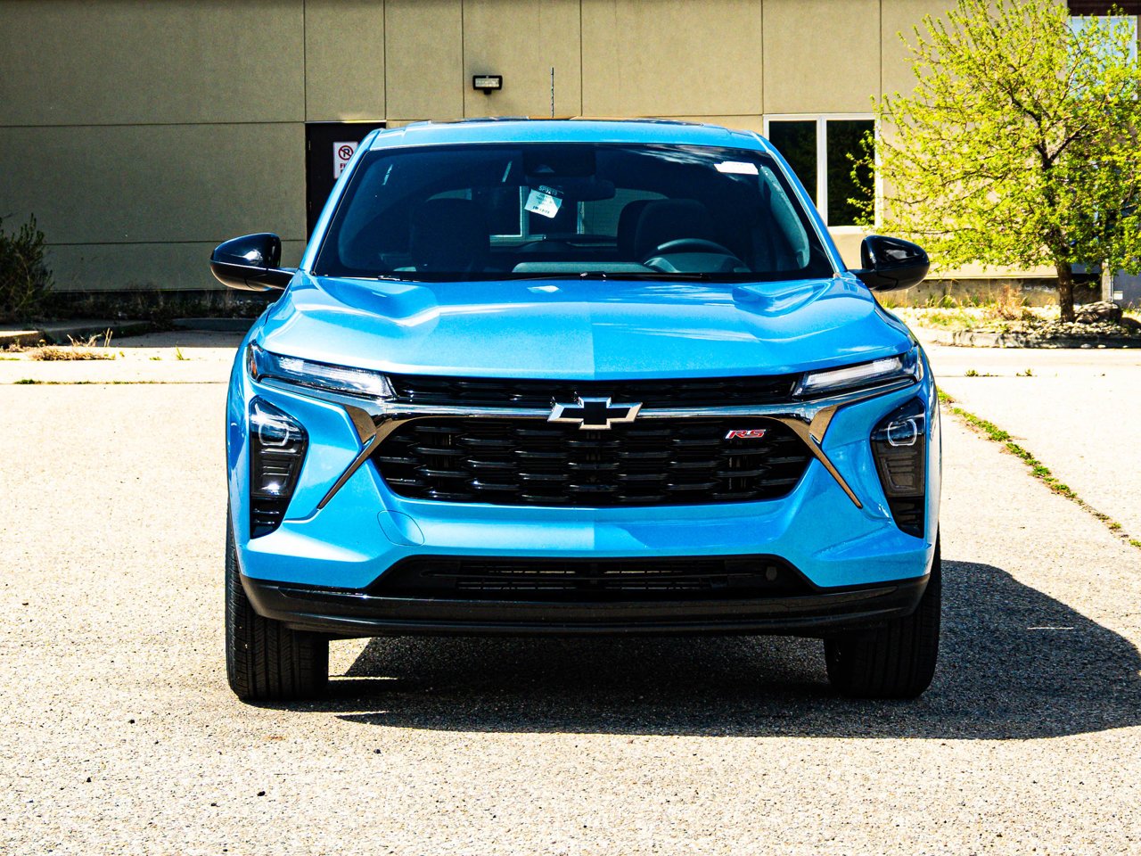 2026 Chevrolet Trax FWD 4dr 1RS Blue Sherwood Park - photo #2