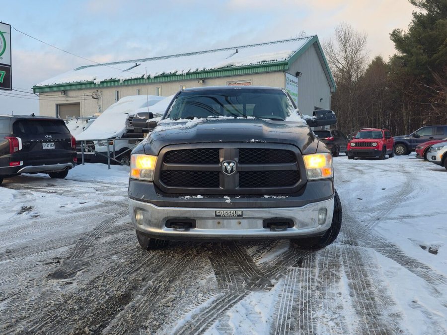 2015 Ram 1500 2015 Grey