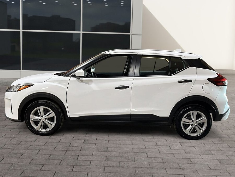 2024 Nissan Kicks S 2024 White