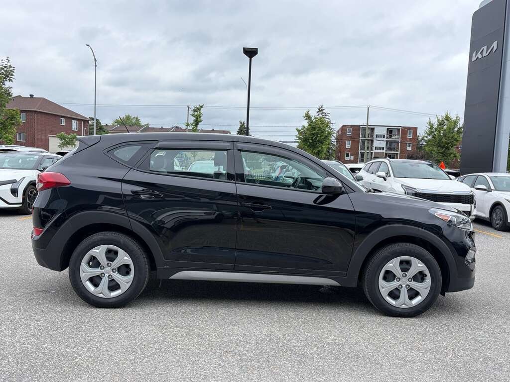 Hyundai Tucson 2017 Noir Gatineau - photo #6