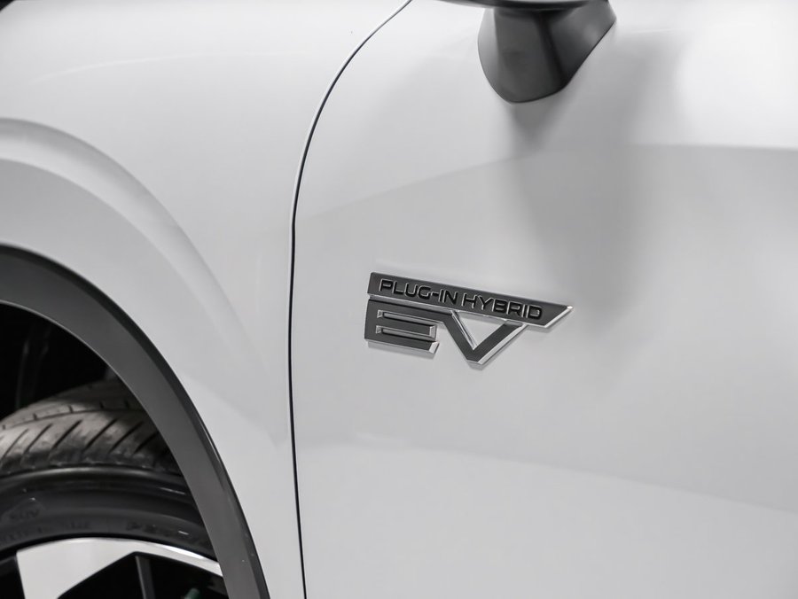2023 Mitsubishi Outlander Plug-In Hybrid GT