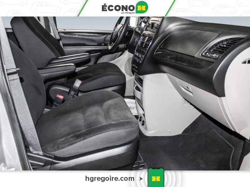 Dodge GR Caravan 2018 Argent Laval - photo #15