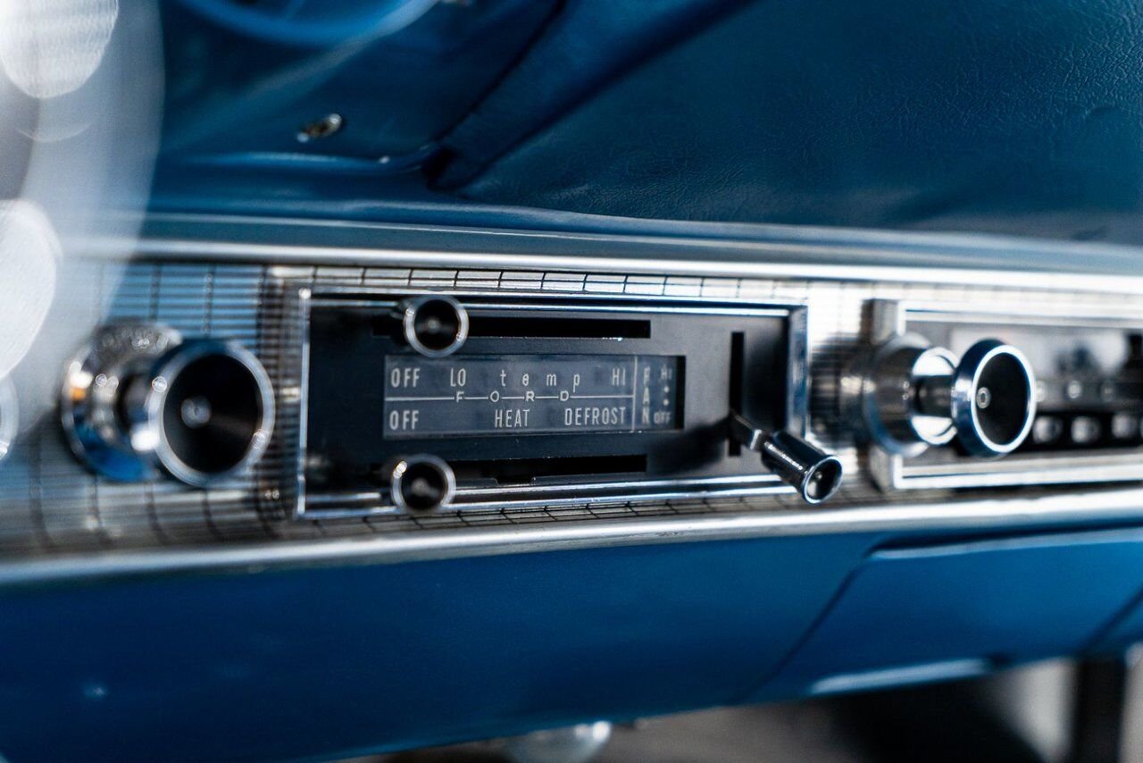 Ford Galaxie 500 *PRIX EN USD* 406 Cu In TriPower 4-Speed Convertible 1963 Bleu Montréal - photo #12