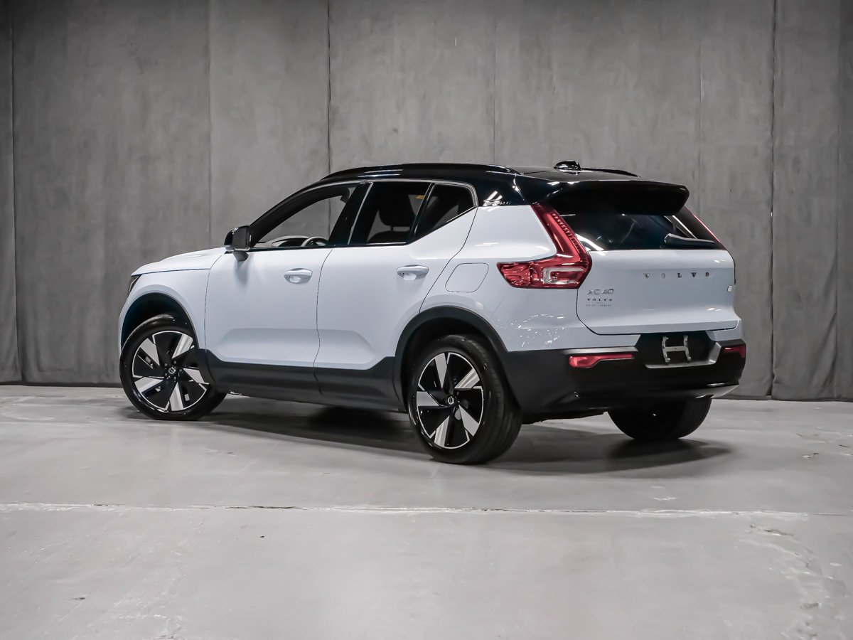 2024 Volvo XC40 Recharge Pure Electric PLUS CLIMATE Blue Montreal - photo #3