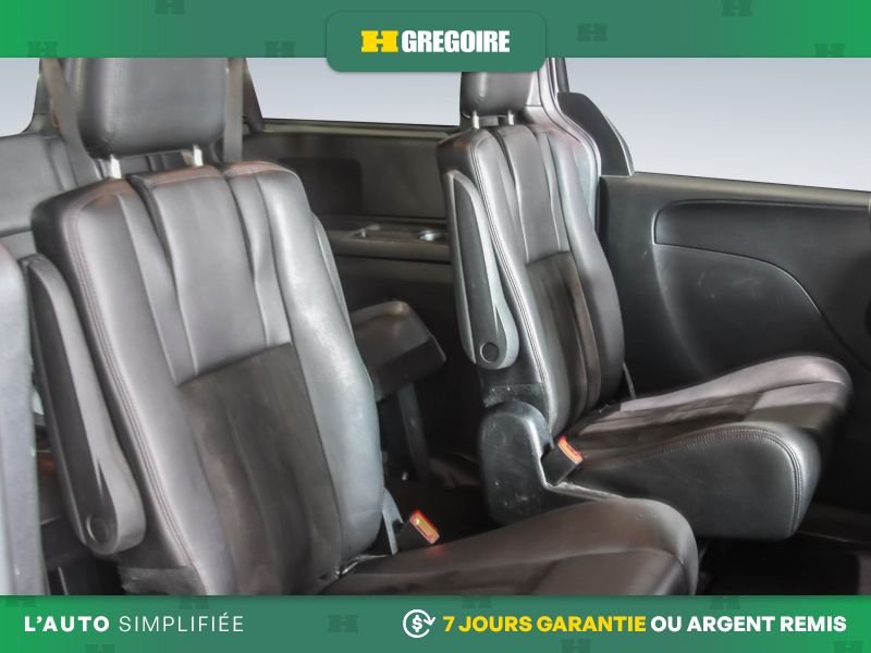 Dodge GR Caravan 821265 | Premium Plus AUTO A/C MAGS CUIR CAM RECUL BLUETOOT 2020 Gris Laval - photo #28