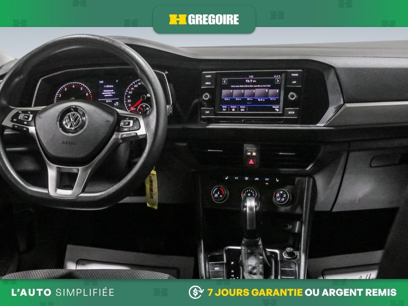 2019 Volkswagen Jetta Grey Saint-Eustache - photo #17