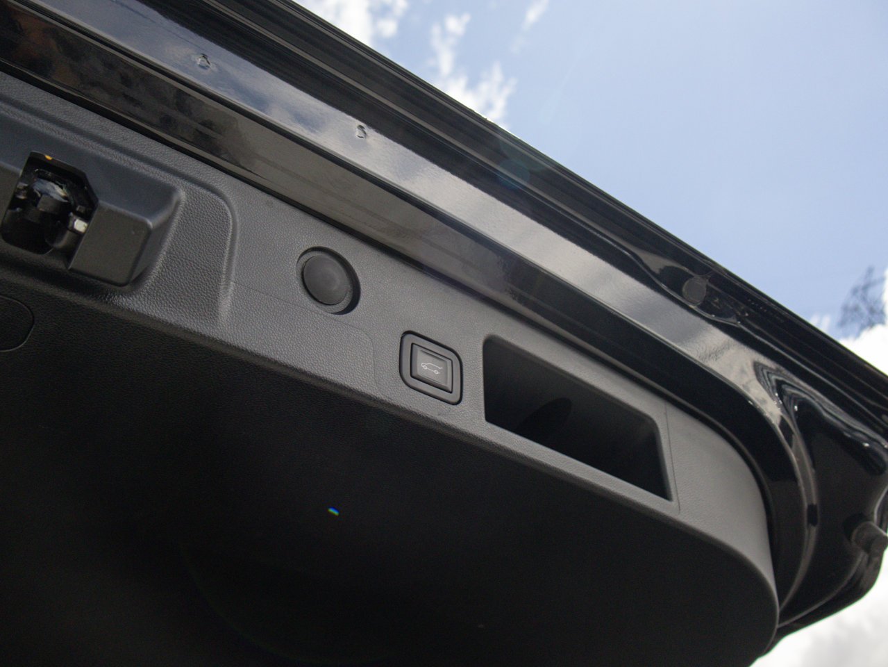 2026 GMC Terrain AWD 4dr Elevation Black Sherwood Park - photo #11
