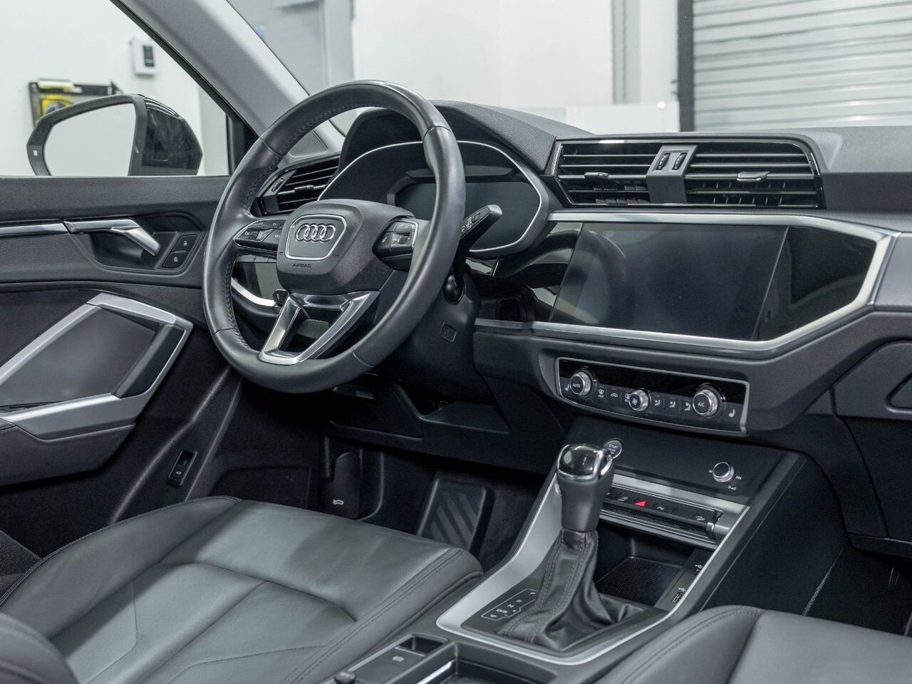 Audi Q3 PROGRESSIV QUATTRO *TOIT* SIÈGES CHAUF HAYON ELECT 2020 Noir Saint-Jérôme - photo #27