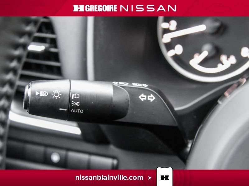 2023 Nissan Rogue Blue Saint-Eustache - photo #17