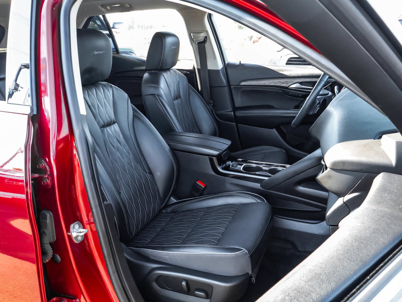 2022 Buick Envision AWD 4dr Avenir Red Sherwood Park - photo #14