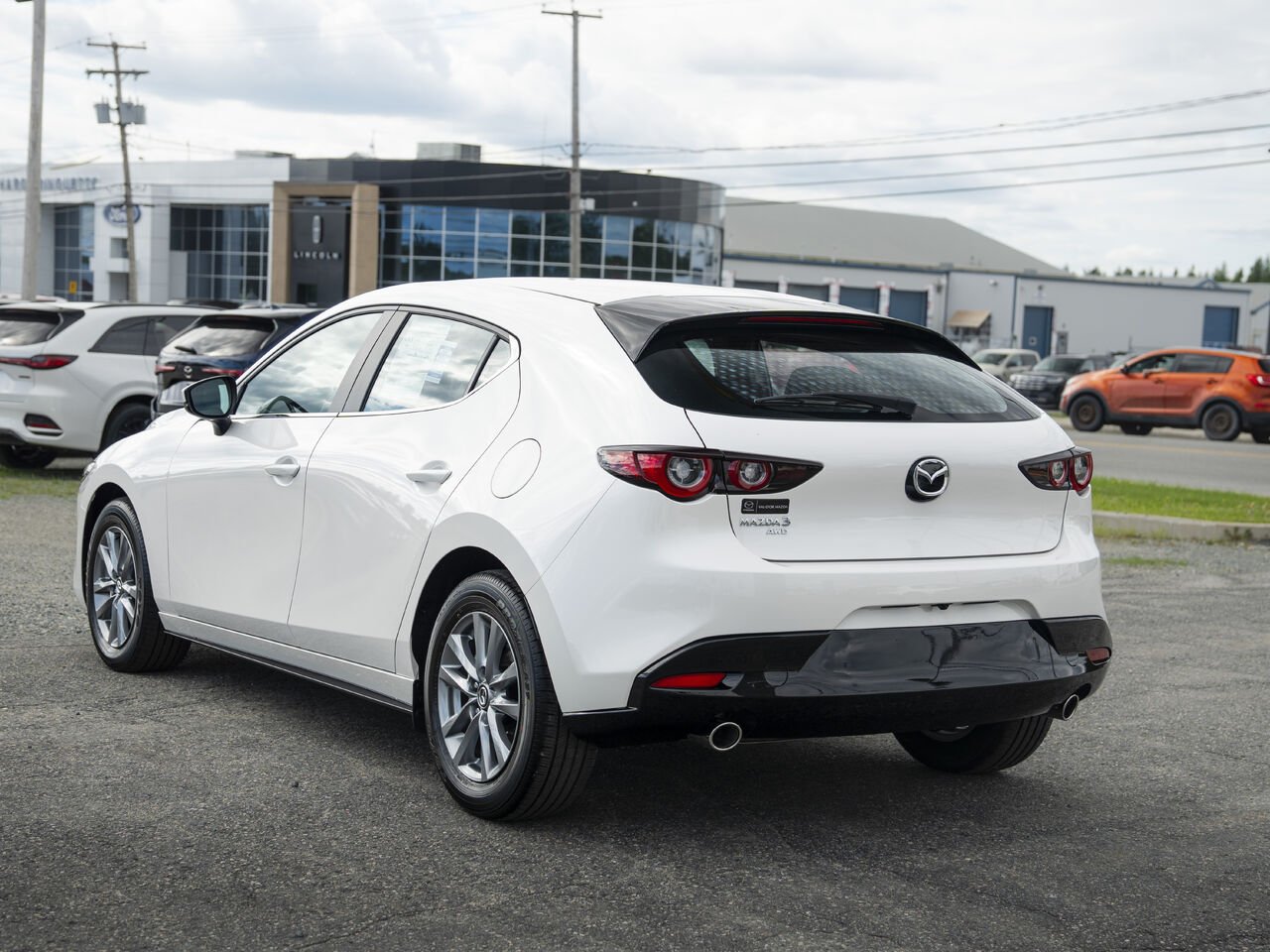 MAZDA Mazda3 Sport 2683 | GS TI i-ACTIV BA 2026 Blanc neige nacré Val-d'Or - photo #4