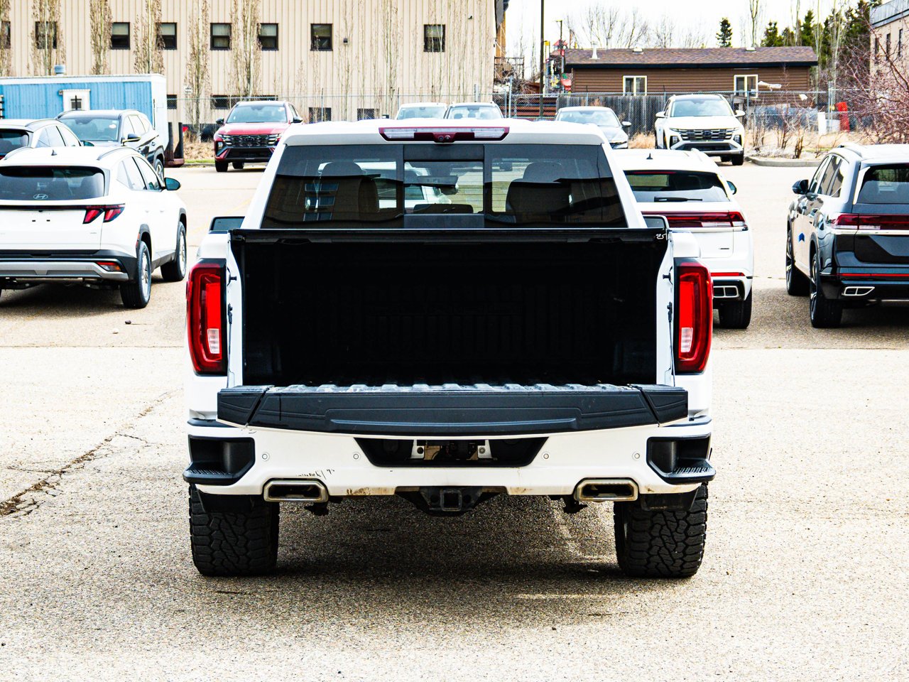 2021 GMC Sierra 1500 4WD Crew Cab 147 Denali White Sherwood Park - photo #14