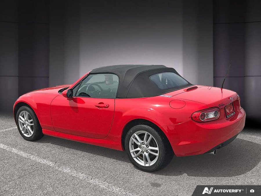 2010 Mazda MX-5 2010 Rouge franc