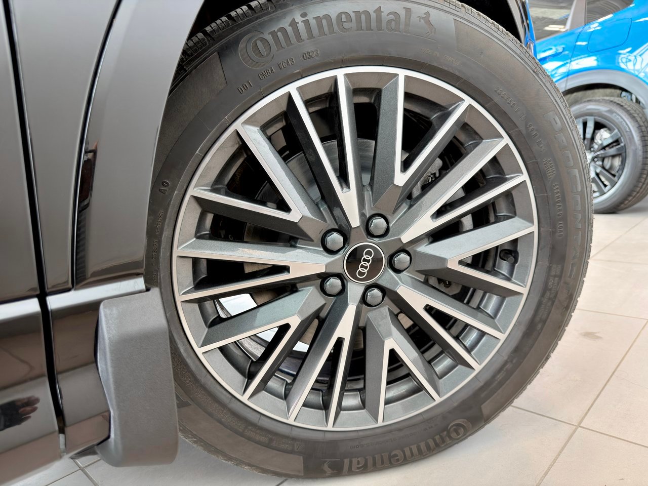 2023 Audi Q3 Black Notre-Dame-des-Prairies - photo #12