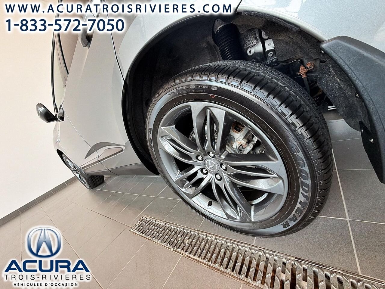 2023 Acura RDX aspec, sh-awd, toit pano, volant chauffant Grey Trois-Rivières - photo #9