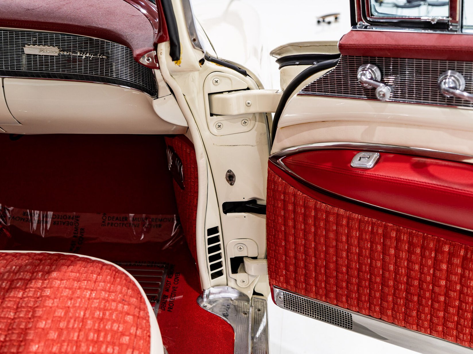 1956 Cadillac Eldorado Seville With Factory A/C | PRIX EN USD White Montreal - photo #83